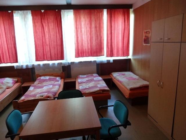 Hostel Monty Říčany 客房 照片